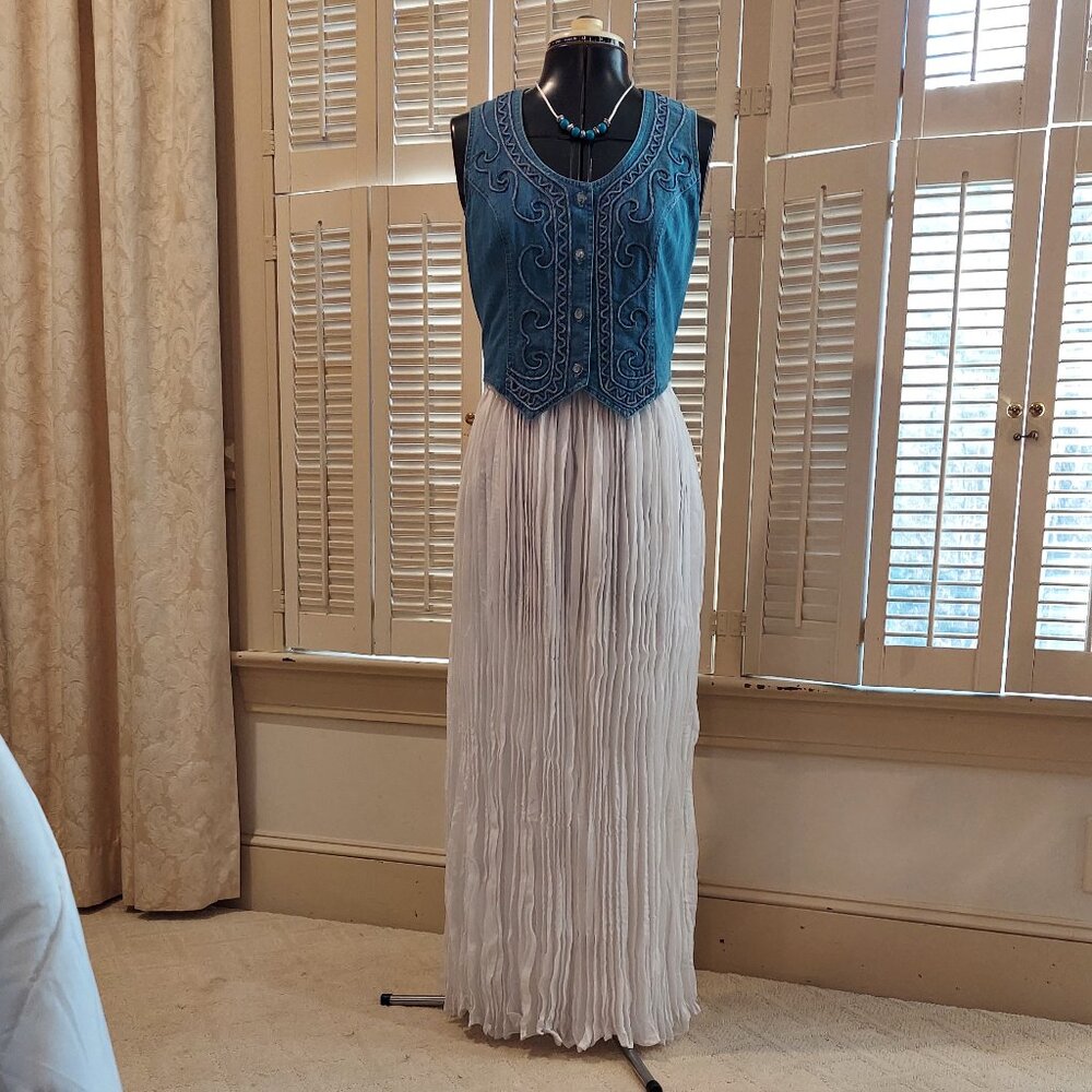 Western Style Sleeveless Blue Denim Top & White Bottom Long Dress Size 6 NWOT